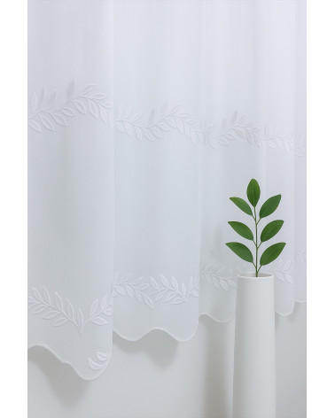 Firana gładka z ozdobnym dołem wysokość 290cm