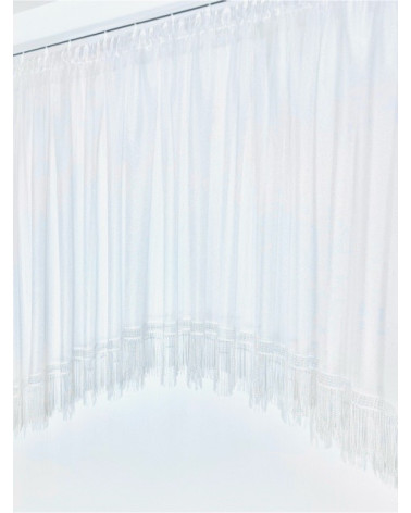 Firana z gipiurowymi frędzlami w łuku 145x550cm