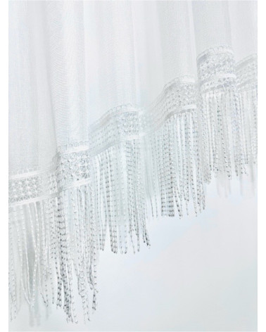 Firana z gipiurowymi frędzlami w łuku 145x550cm