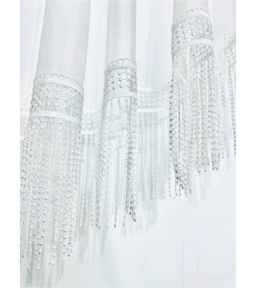 Firana z gipiurowymi frędzlami w łuku 145x550cm