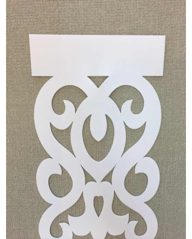 Zawieszka ażurowa biała