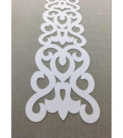 Zawieszka ażurowa biała